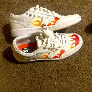 vans flame design